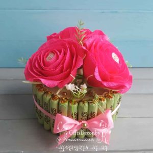 Композиция из конфет “Rose”