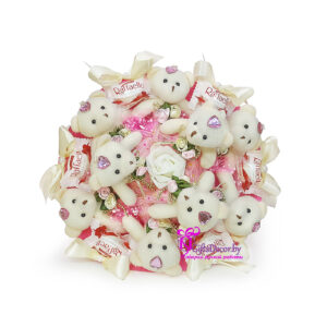 Букет из 9 розовых мишек с Raffaello